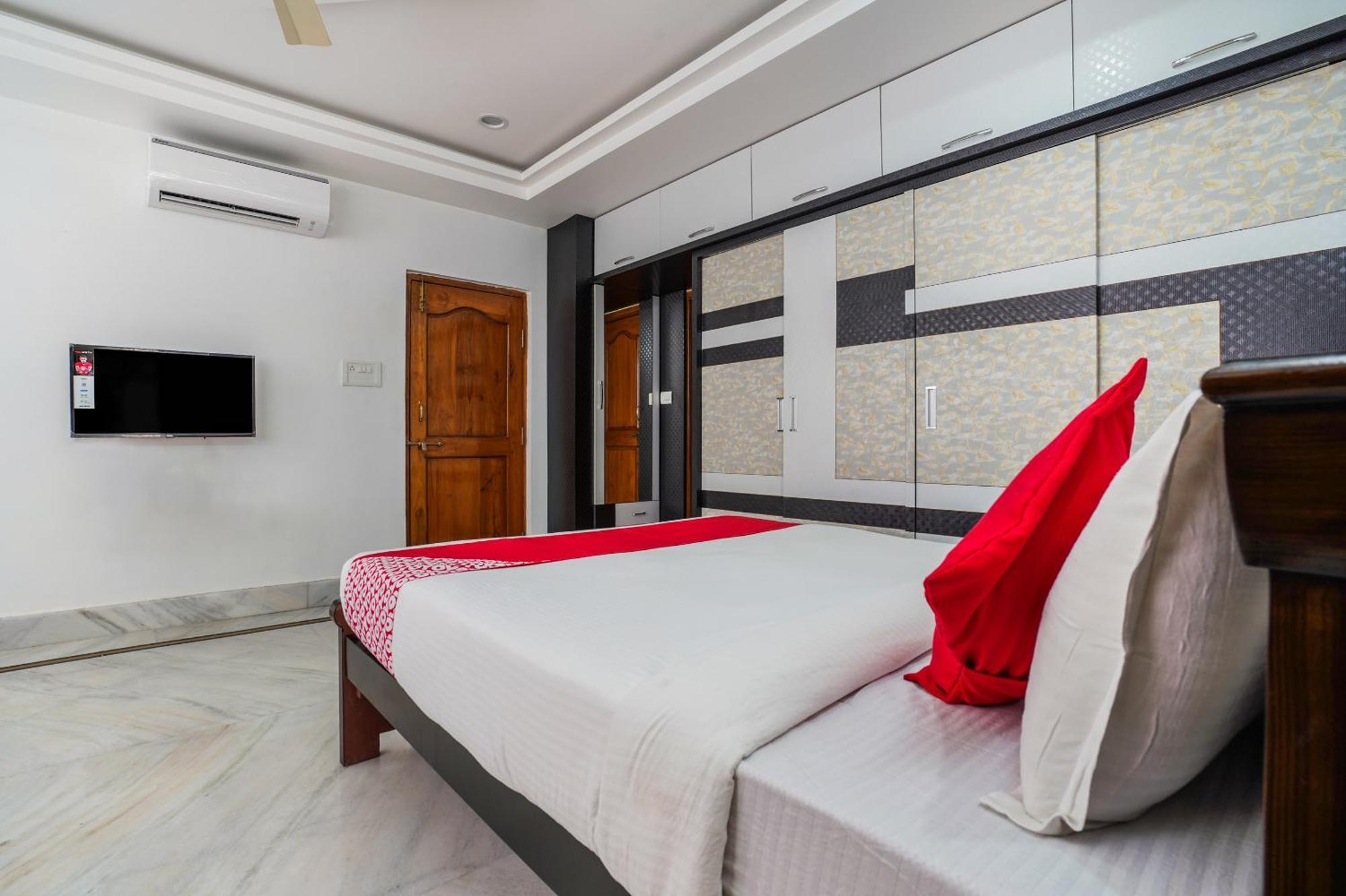 Hotel O Mint Leaves Near Alcazar Mall Hyderabad Esterno foto