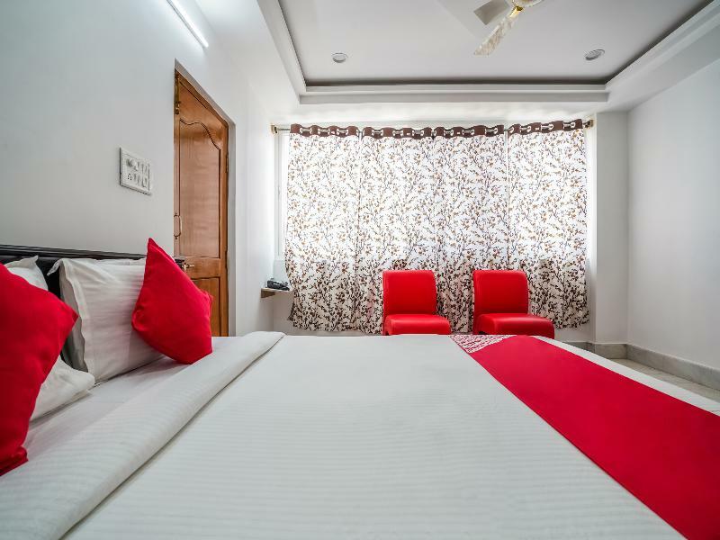 Hotel O Mint Leaves Near Alcazar Mall Hyderabad Esterno foto